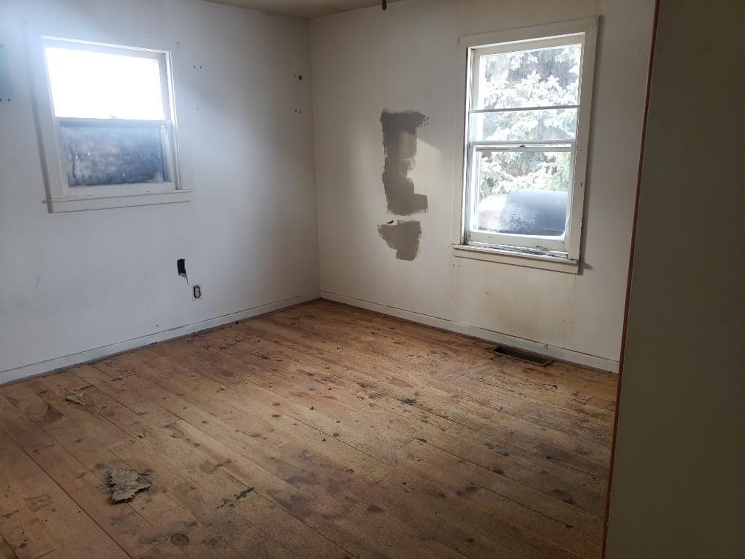 Image for Real Estate Auction - Dec. 30th