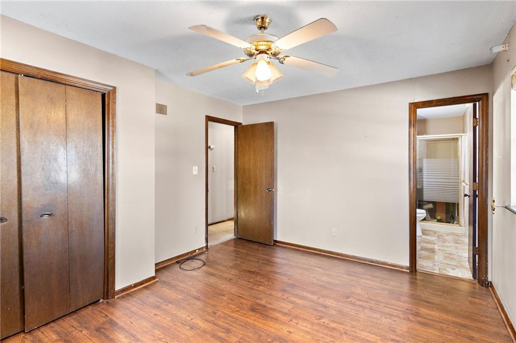 Image for 810 SE 14th St. - Oak Grove, MO