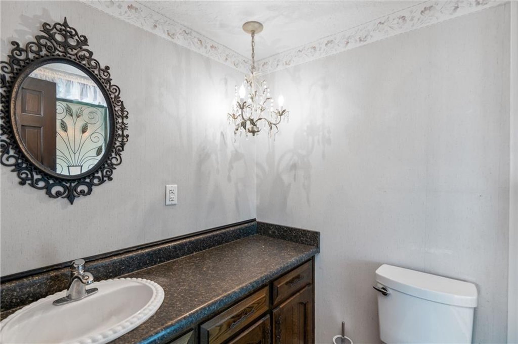 Image for 843 NW 825th Rd - Centerview, MO