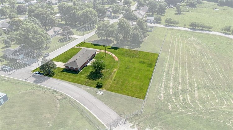 Image for 812 W. Pleasant St. - Odessa, MO