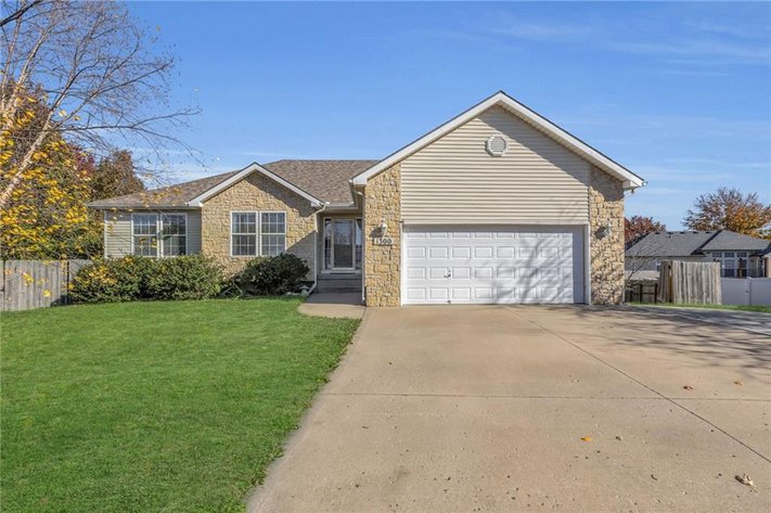 Image for 1300 SW 5th Terr. - Oak Grove, MO