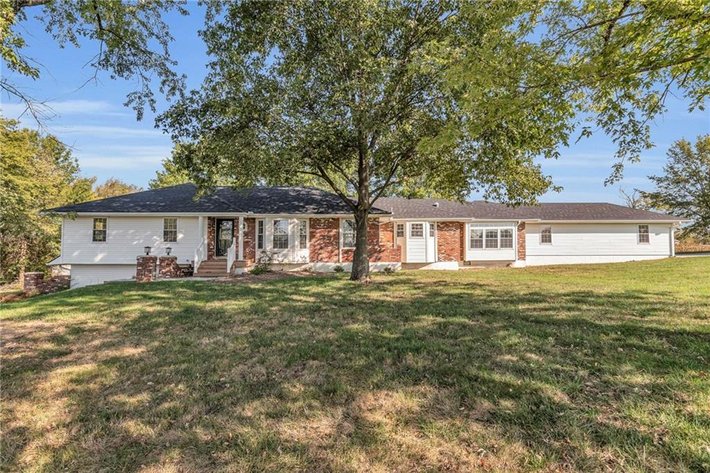 Image for 305 Fricke Rd - Bates City, MO