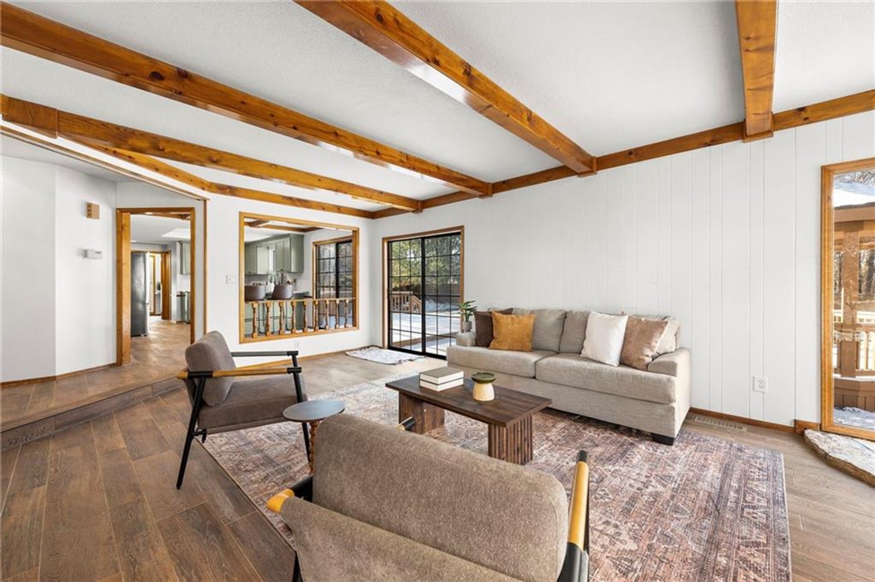 Image for 205 NE Shoreview Dr. - Lee's Summit, MO