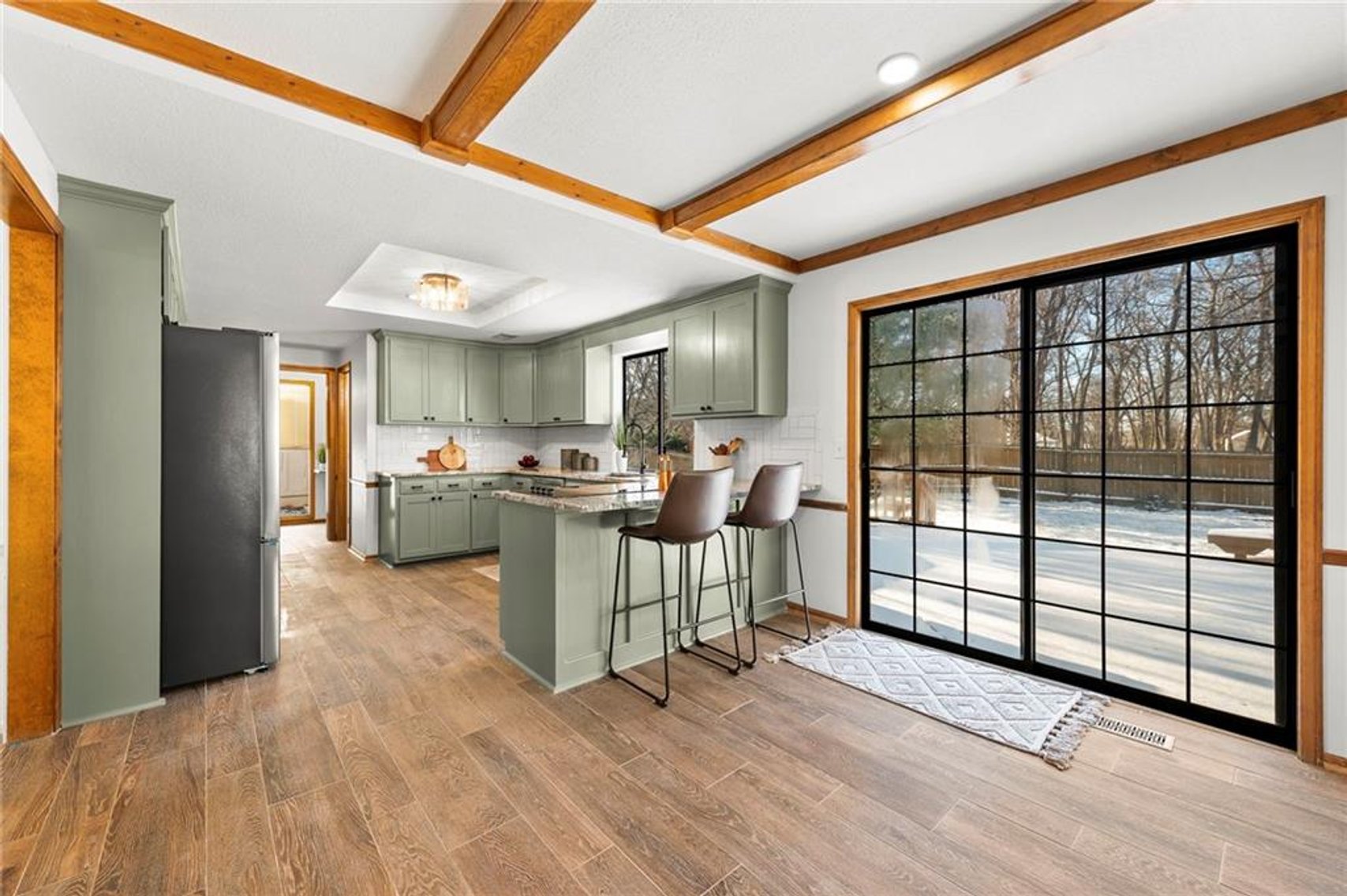 Image for 205 NE Shoreview Dr. - Lee's Summit, MO