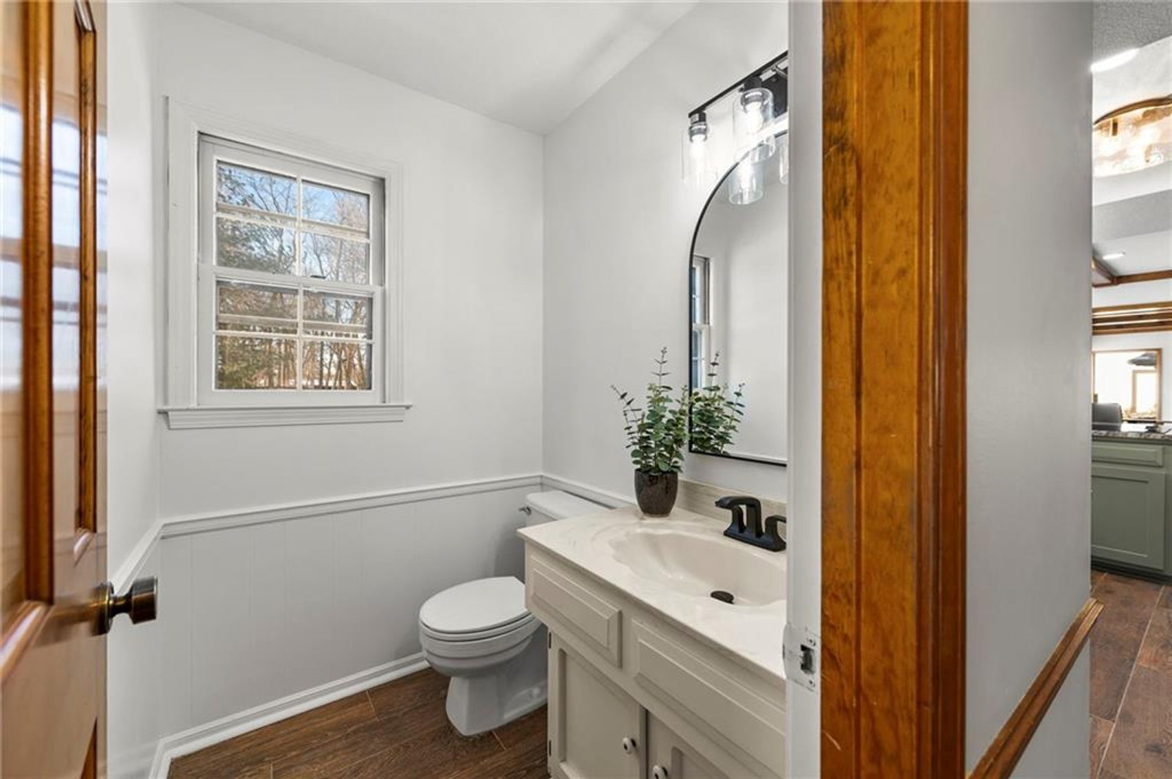 Image for 205 NE Shoreview Dr. - Lee's Summit, MO