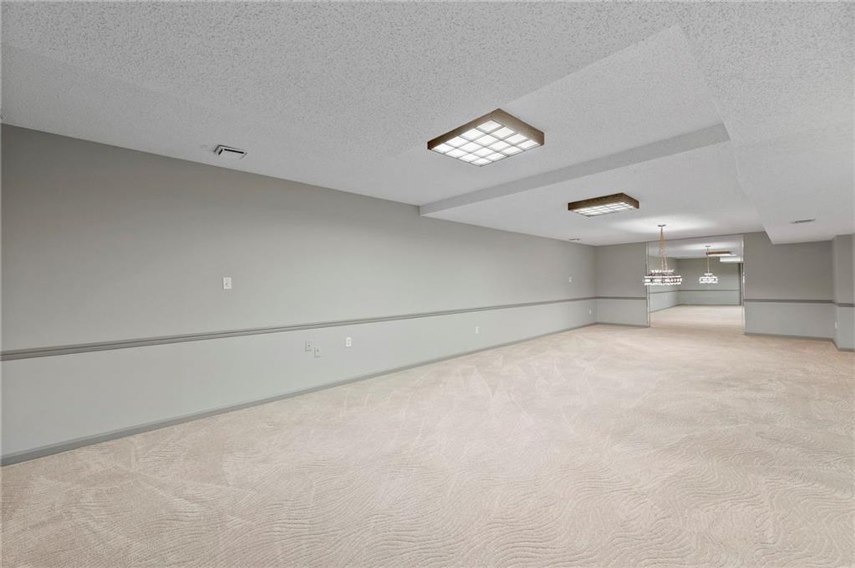 Image for 205 NE Shoreview Dr. - Lee's Summit, MO