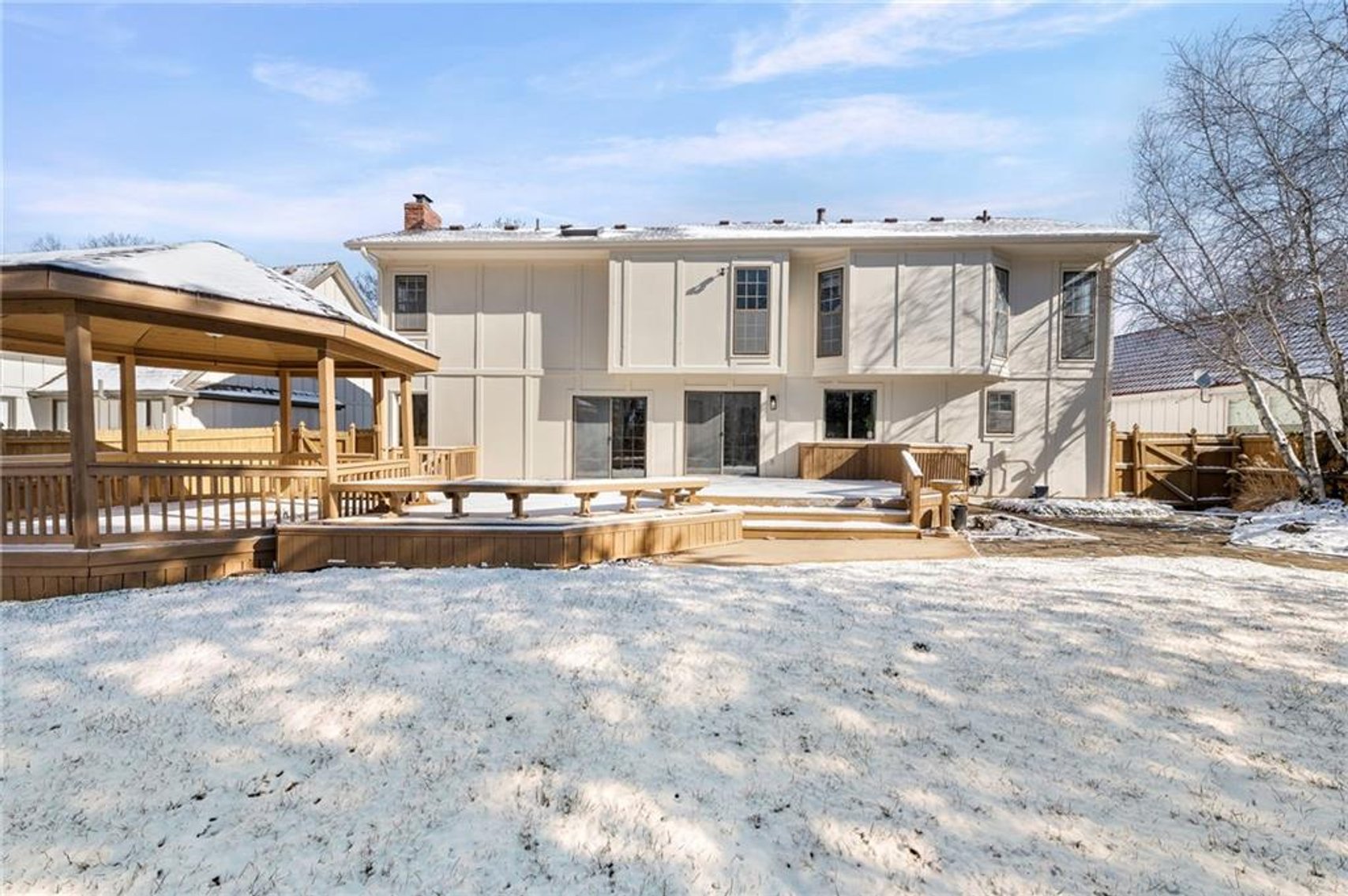 Image for 205 NE Shoreview Dr. - Lee's Summit, MO