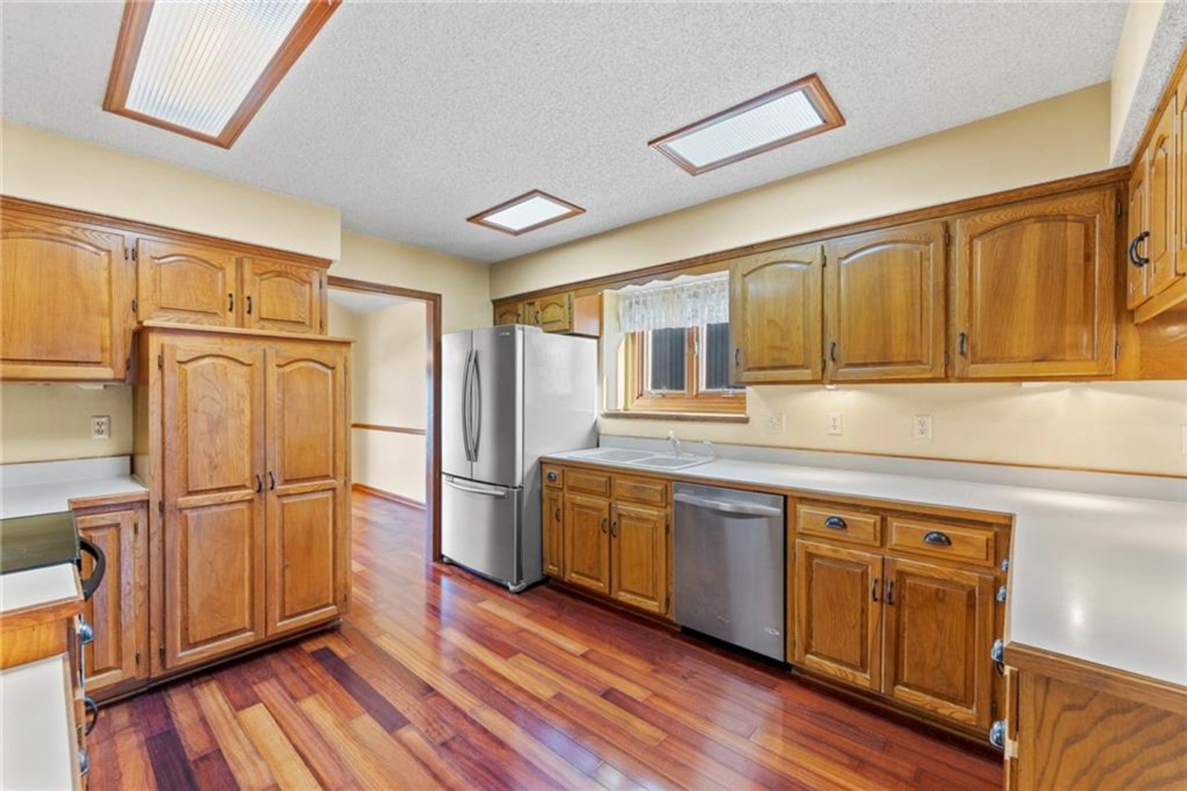 Image for 1201 SE 7th St - Lee's Summit, MO