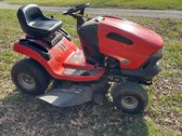 Scotts Riding Lawn Mower