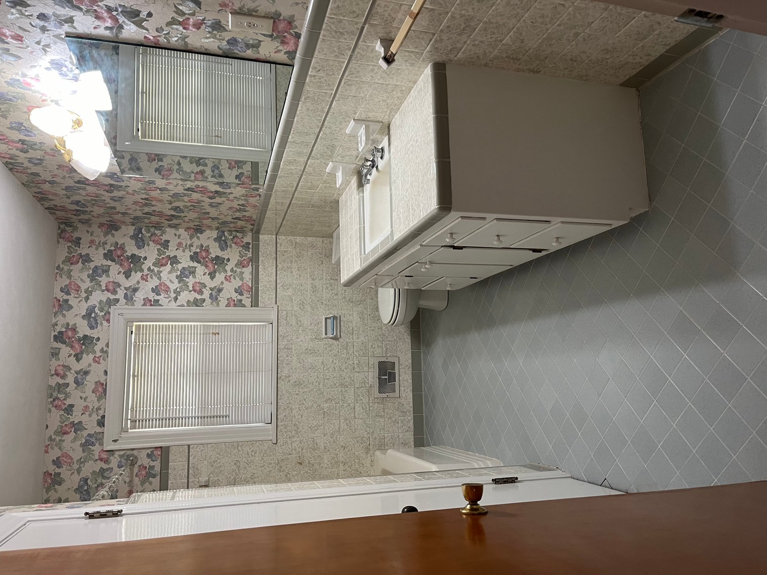 Image for ~ SOLD ~ 836 Ridgecrest Way ~ Live -Onsite Estate Auction