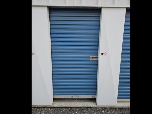 Image for Blue Moose Fall Storage