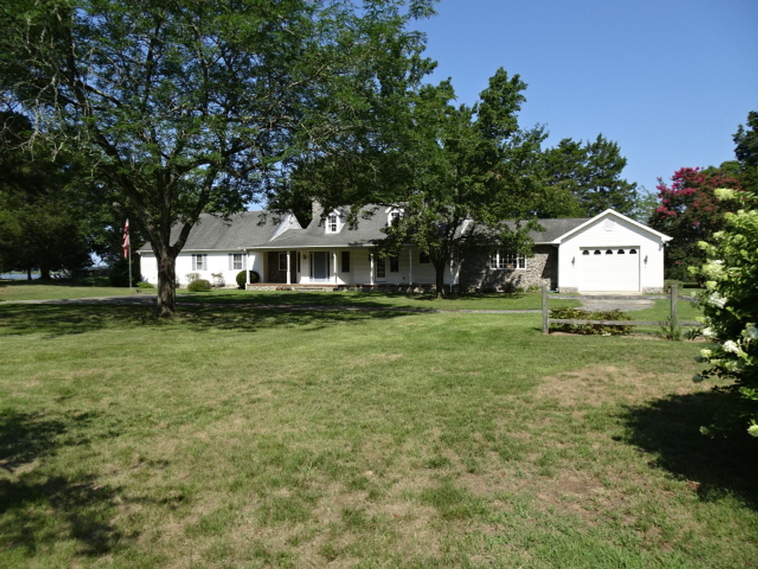 Image for Sep 14, 2024 Estate Auction -Waterfront Real Estate Public Auction