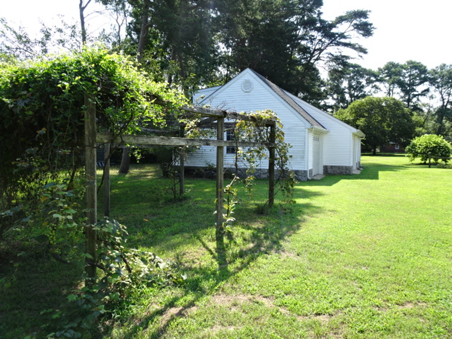 Image for Sep 14, 2024 Estate Auction -Waterfront Real Estate Public Auction