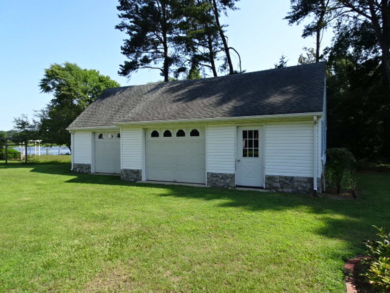 Image for Sep 14, 2024 Estate Auction -Waterfront Real Estate Public Auction