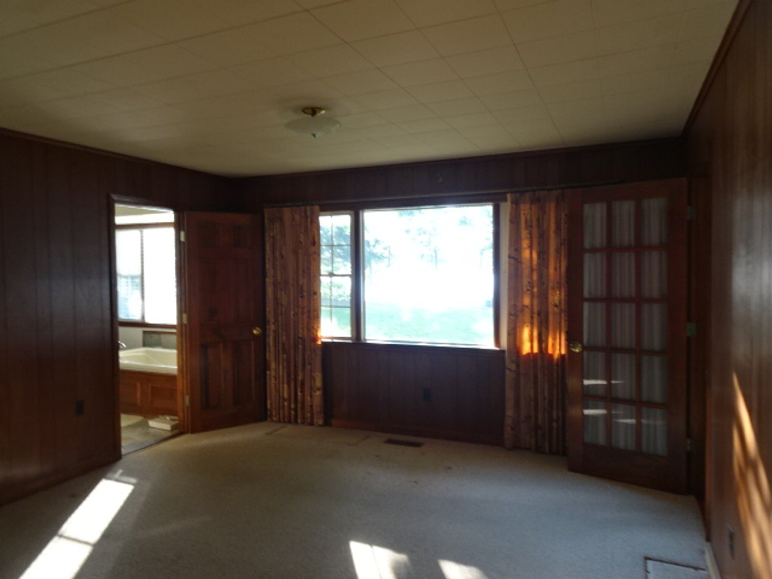 Image for Sep 14, 2024 Estate Auction -Waterfront Real Estate Public Auction