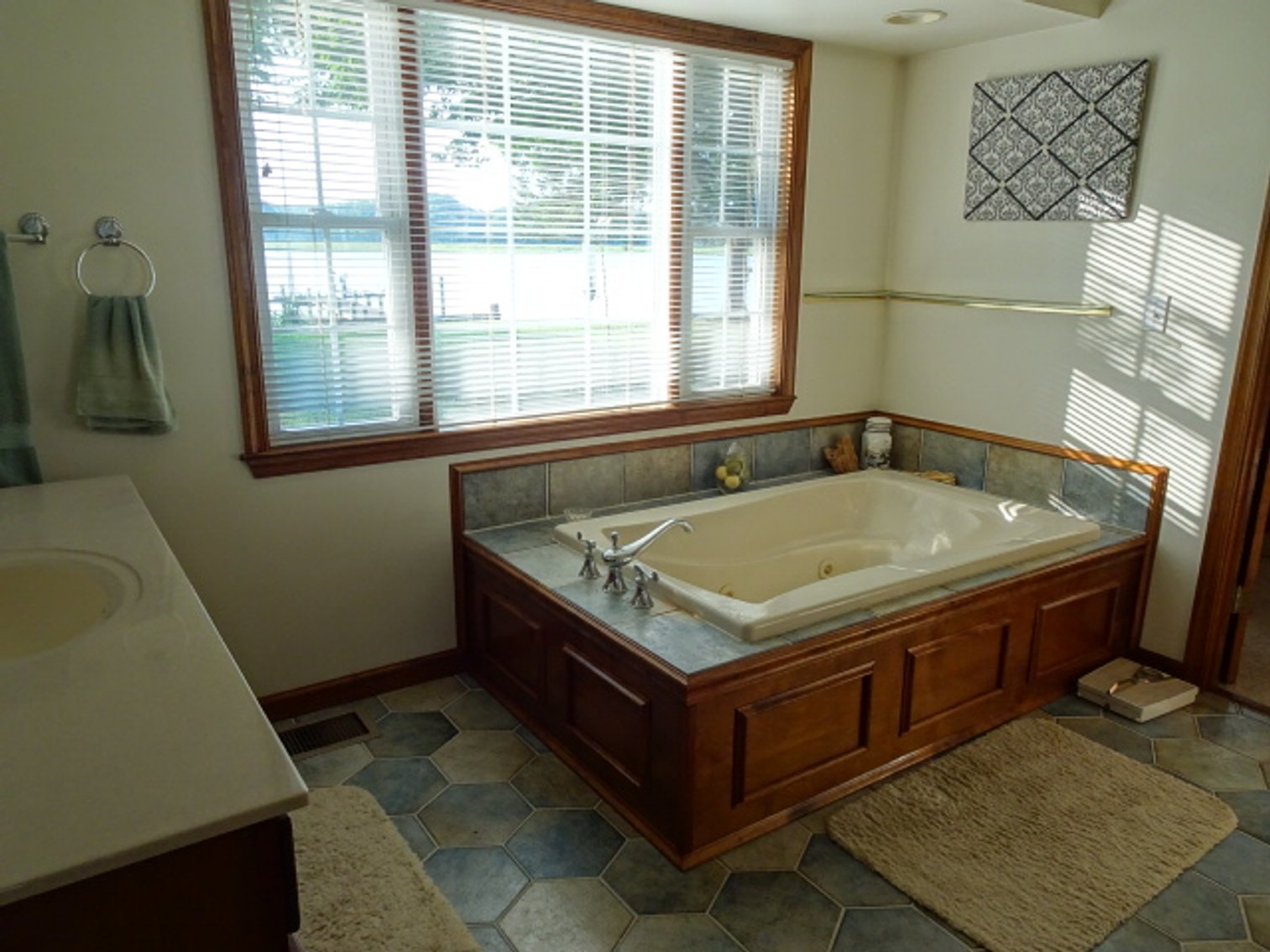 Image for Sep 14, 2024 Estate Auction -Waterfront Real Estate Public Auction