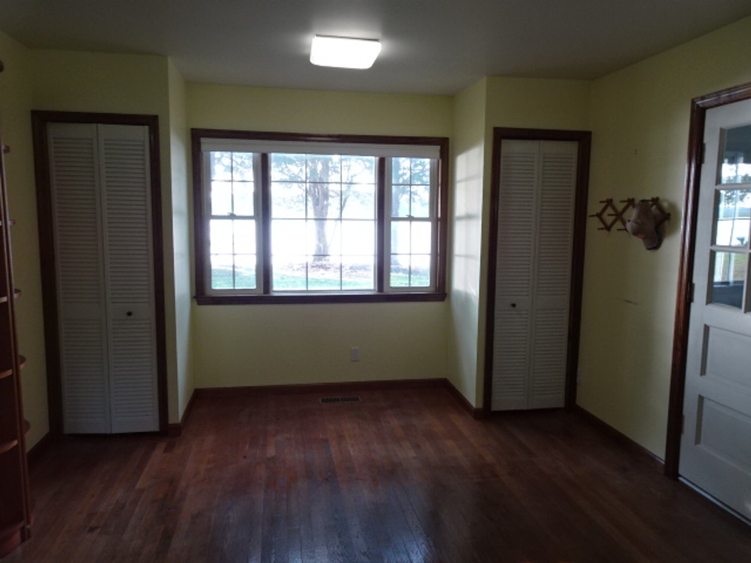 Image for Sep 14, 2024 Estate Auction -Waterfront Real Estate Public Auction