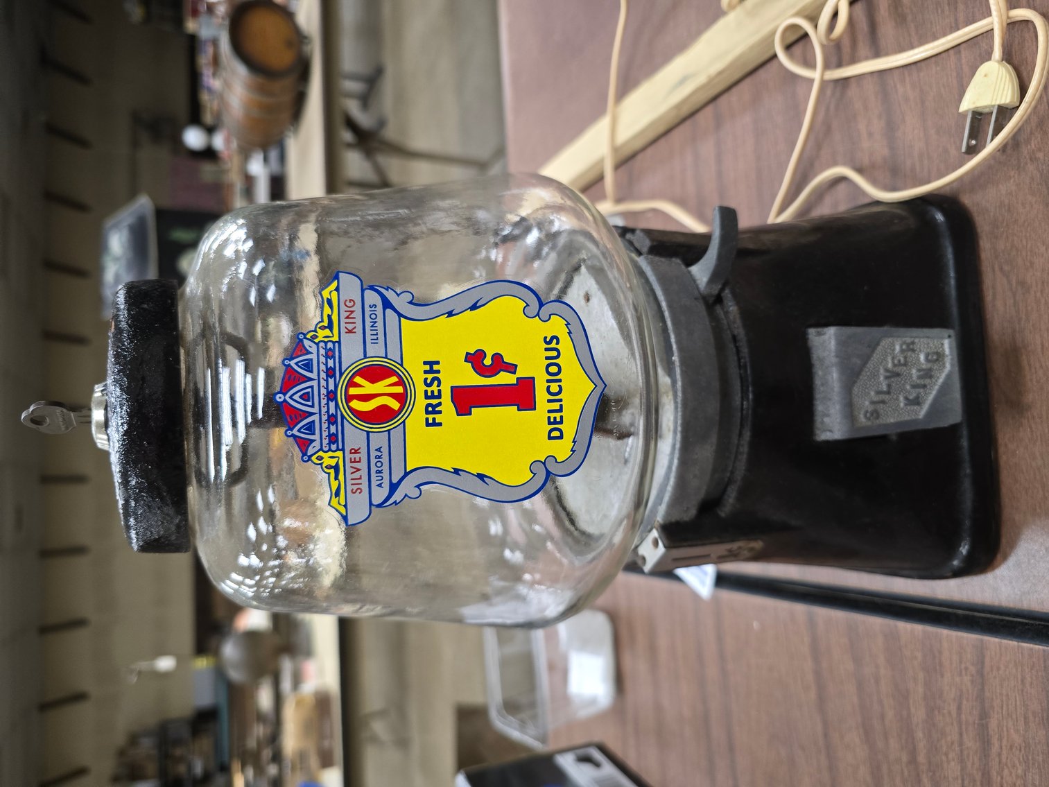 Image for December Online Antiques, Christmas, Radios, Coins & More!