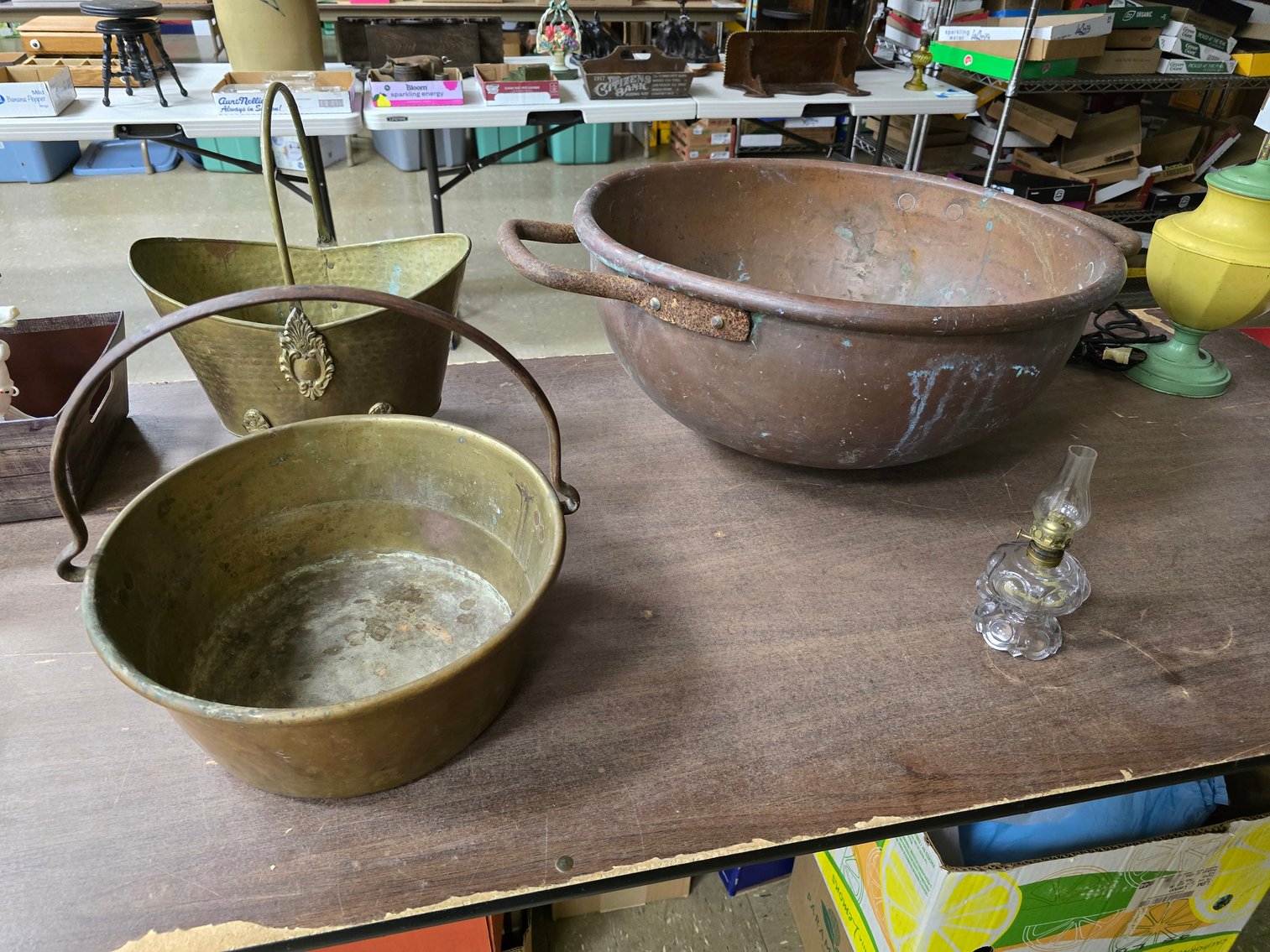 Image for December Online Antiques, Christmas, Radios, Coins & More!