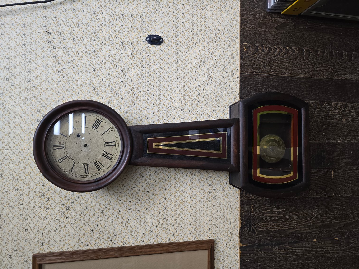 Image for December Online Antiques, Christmas, Radios, Coins & More!