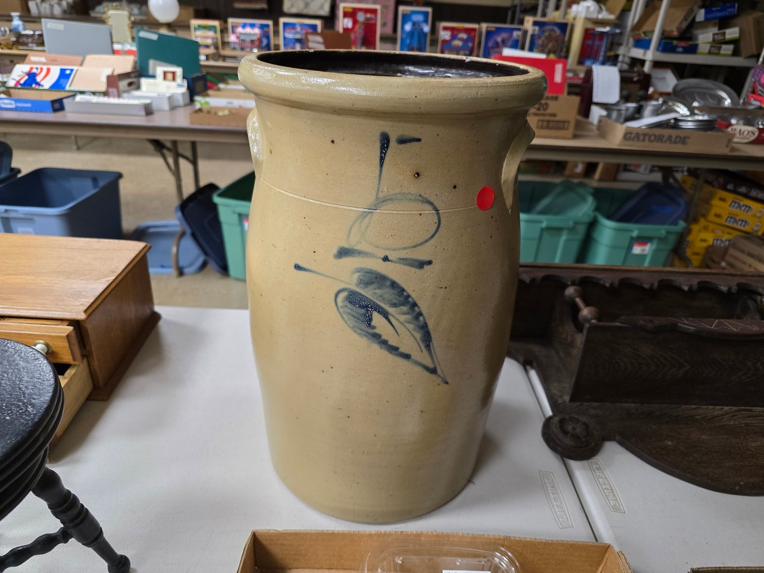 Image for December Online Antiques, Christmas, Radios, Coins & More!