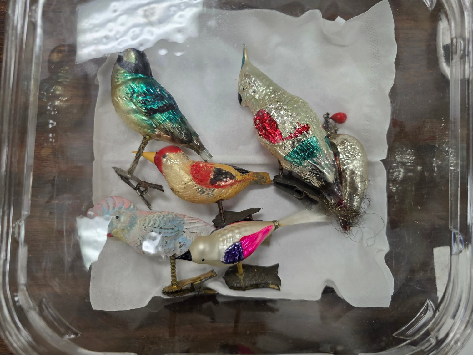 Image for December Online Antiques, Christmas, Radios, Coins & More!