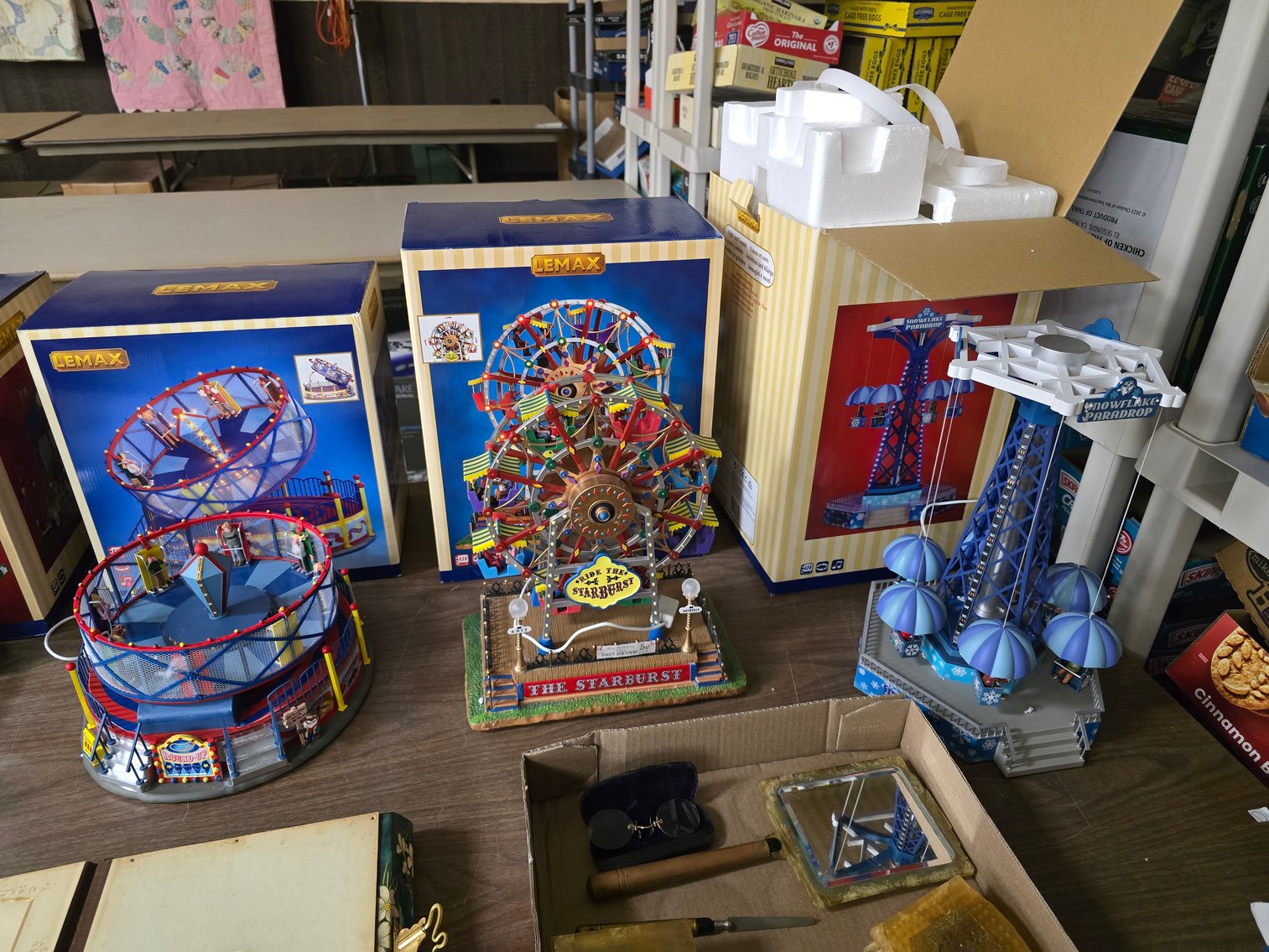 Image for December Online Antiques, Christmas, Radios, Coins & More!