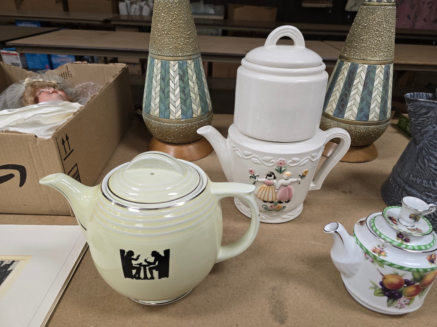 Image for December Online Antiques, Christmas, Radios, Coins & More!