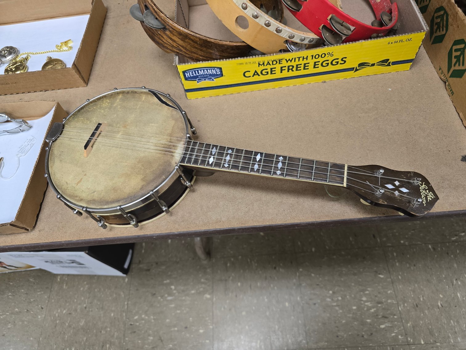 Image for December Online Antiques, Christmas, Radios, Coins & More!