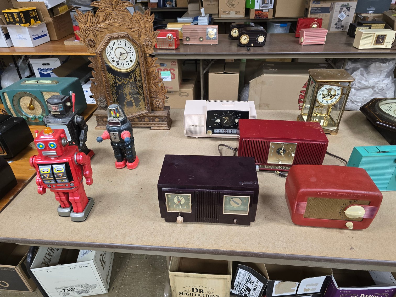 Image for December Online Antiques, Christmas, Radios, Coins & More!