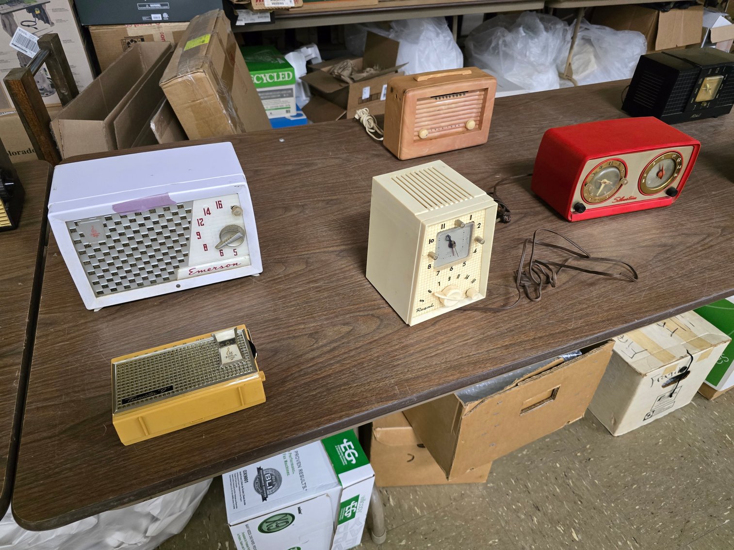 Image for December Online Antiques, Christmas, Radios, Coins & More!