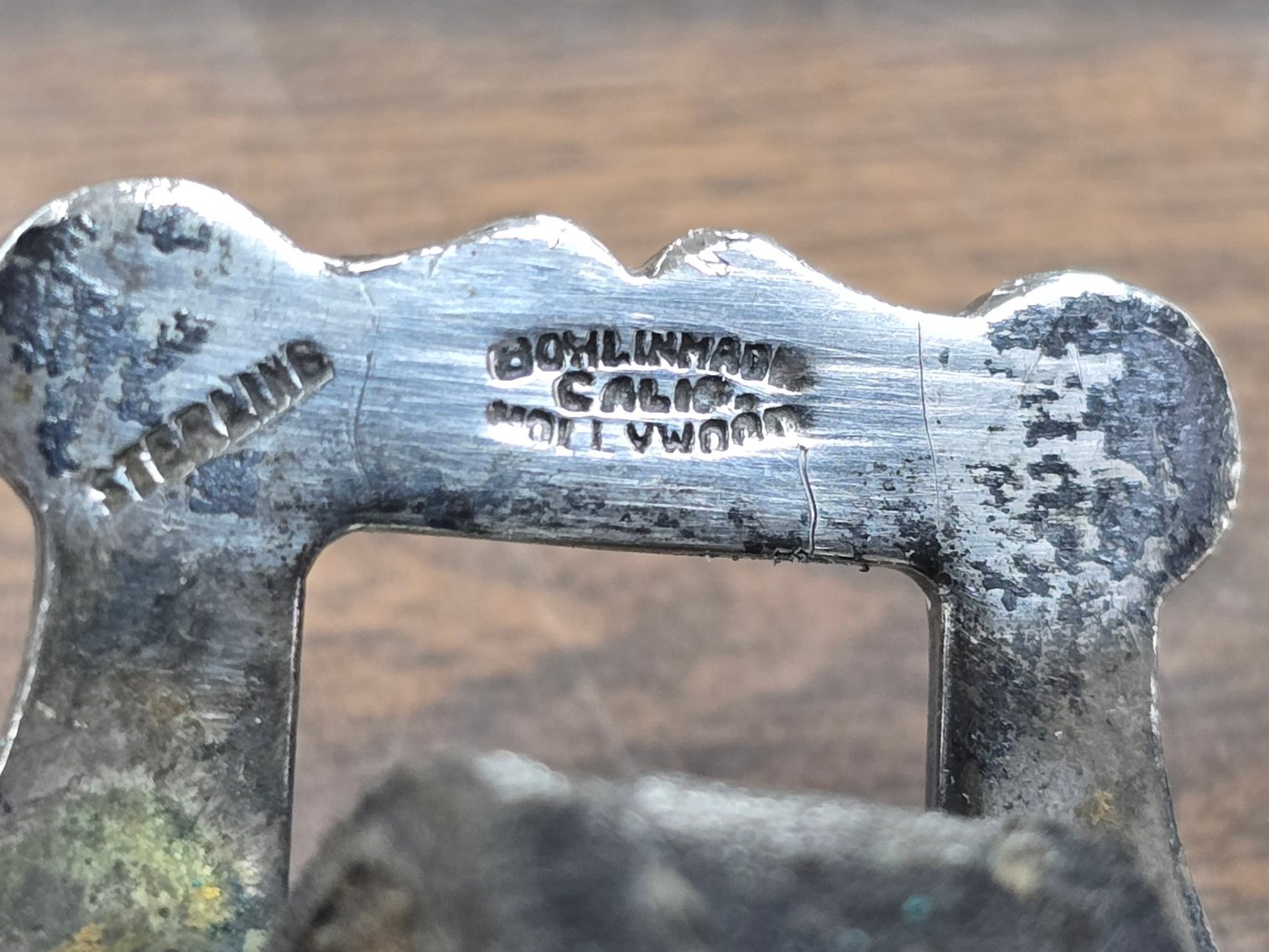 Image for December Online Antiques, Christmas, Radios, Coins & More!