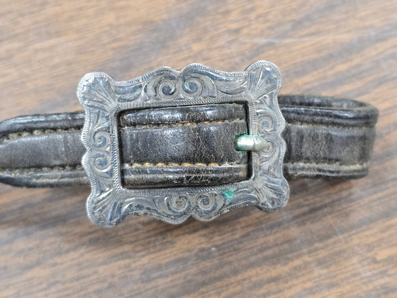 Image for December Online Antiques, Christmas, Radios, Coins & More!