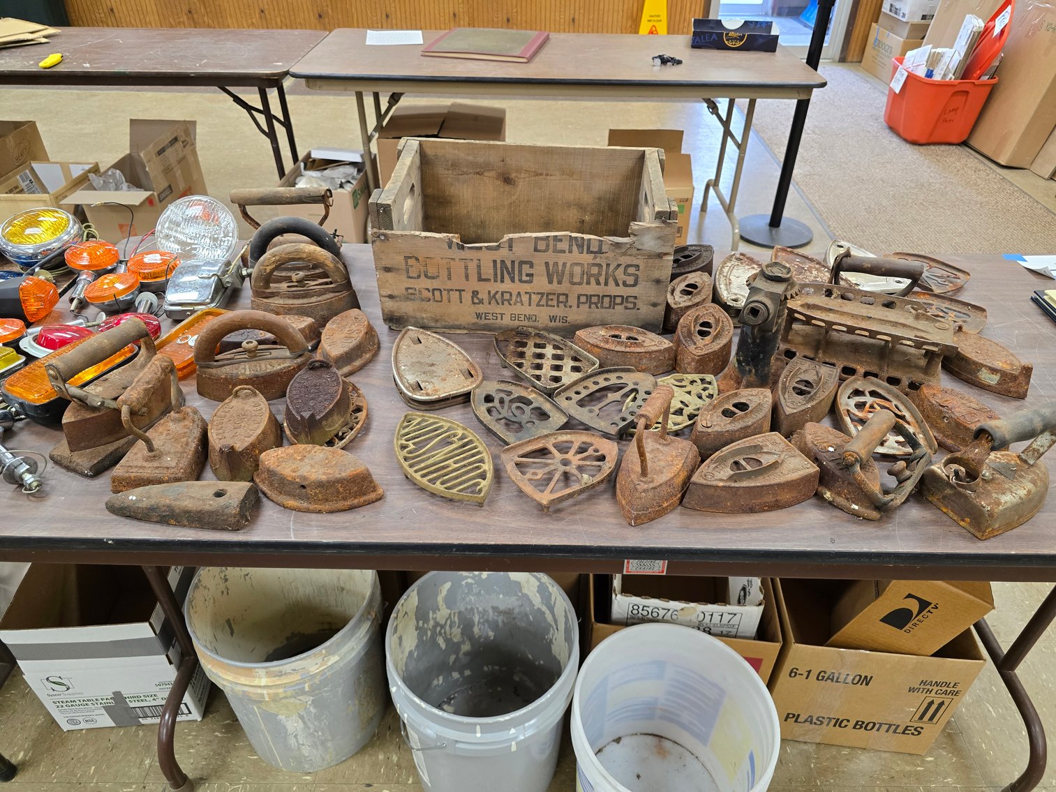 Image for April Online Auction for the John Peters Collection.