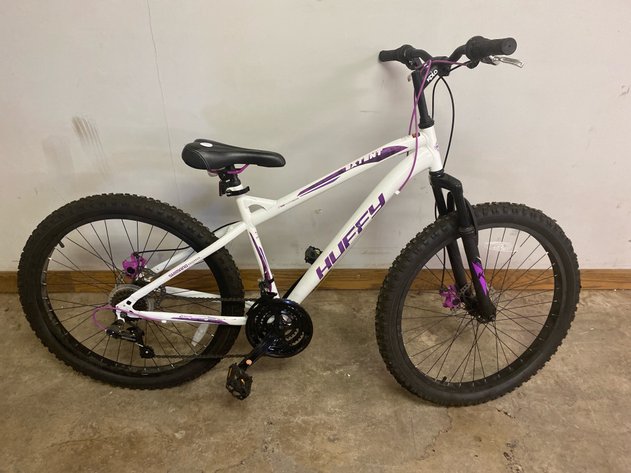 Image for July 22 Online Auction Excitement