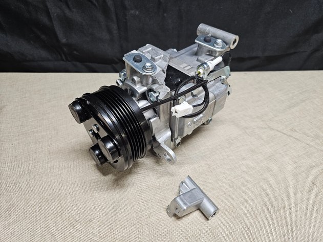 Image for Aug 12  AMAZON & MORE Onlie Auction!