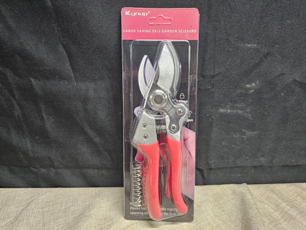 Image for Sept 19 Online Auction Awesomeness