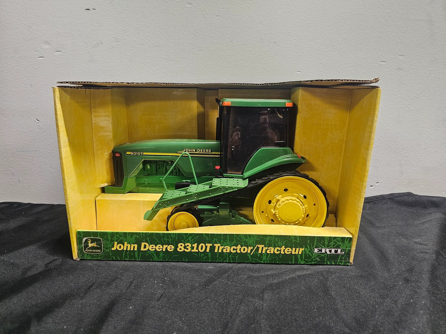 Image for Oct 17 Toy, Plate & Collectibles Online Auction