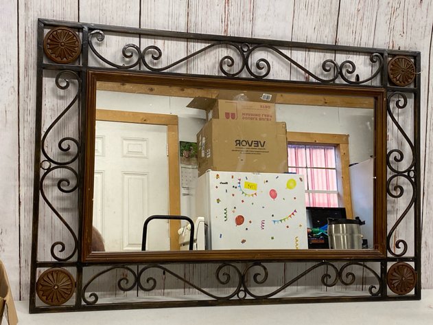 Image for Oct. 6 Spooky Auction !