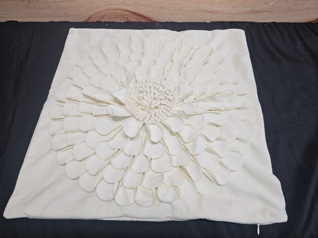 Image for Dec. 26 After Christmas Online Auction