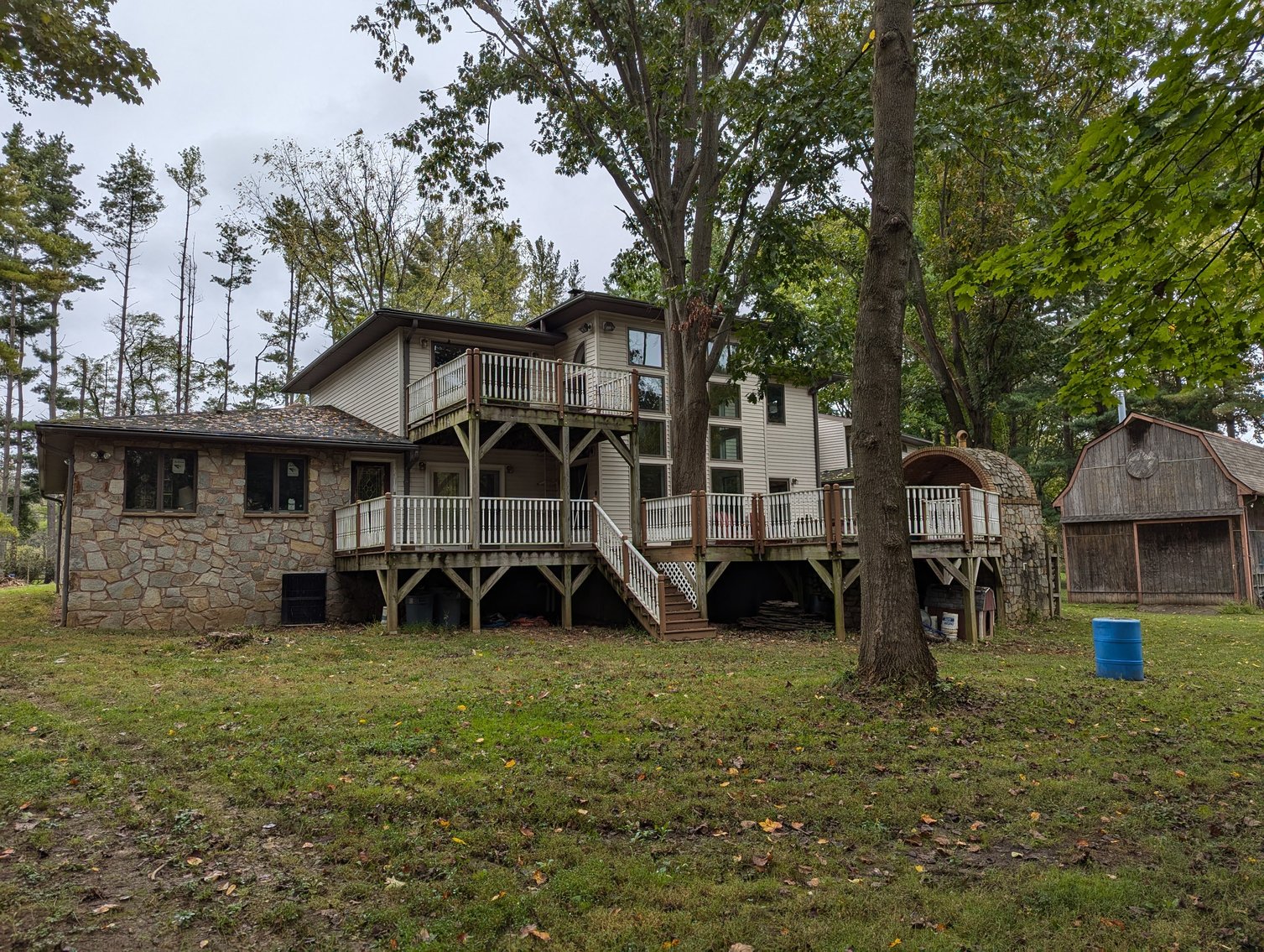 Image for 3 BR, 4 BATH CUSTOM HOME W/ 3-CAR GARAGE