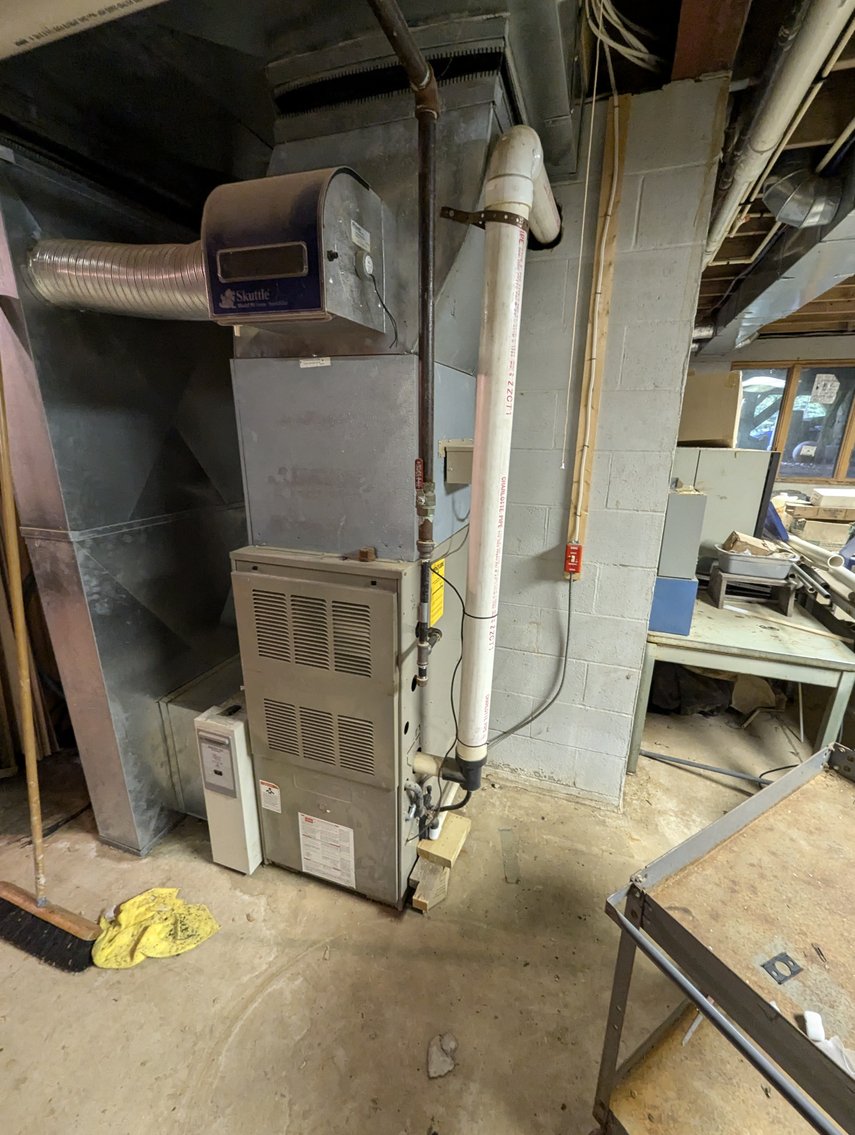 Image for 3 BR, 4 BATH CUSTOM HOME W/ 3-CAR GARAGE