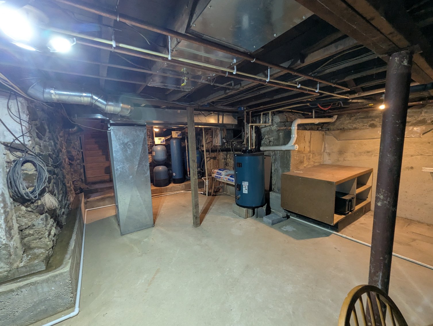 Image for 2-STORY OFFICE BLDG., 62'X40' BLOCK-FRAME SHOP, 40'X24' 3-BAY GARAGE FORMER BLEVINS HEATING & COOLING