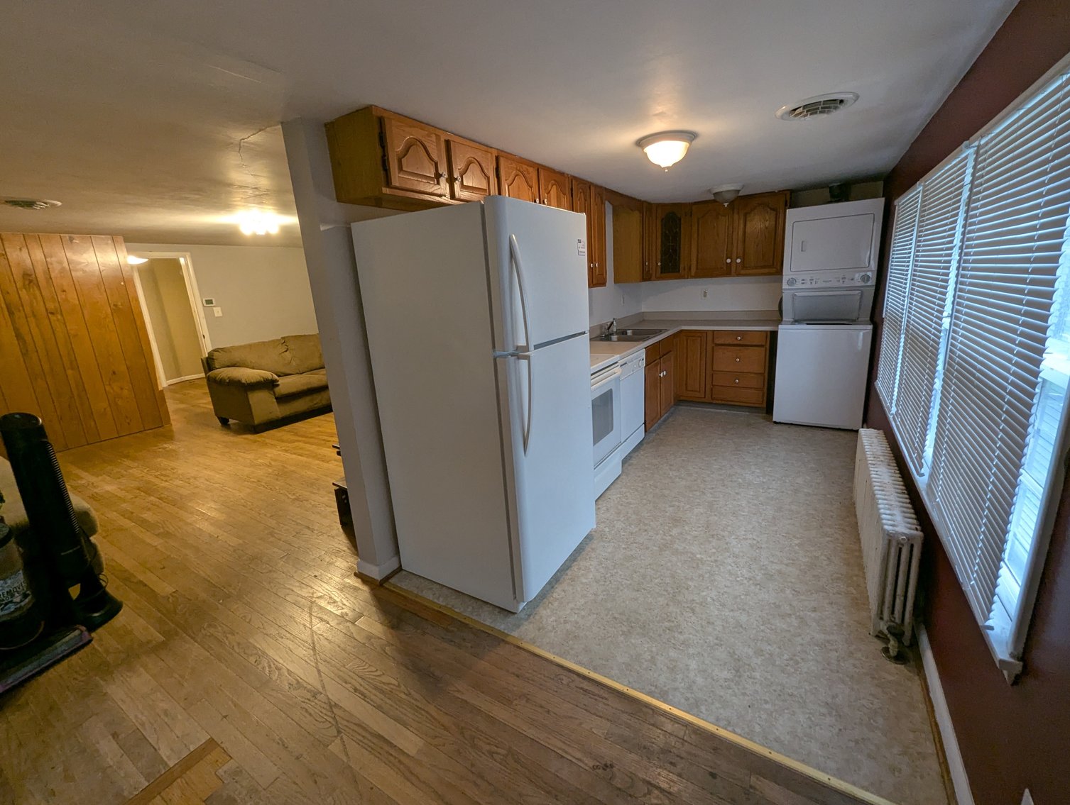 Image for 2-STORY OFFICE BLDG., 62'X40' BLOCK-FRAME SHOP, 40'X24' 3-BAY GARAGE FORMER BLEVINS HEATING & COOLING