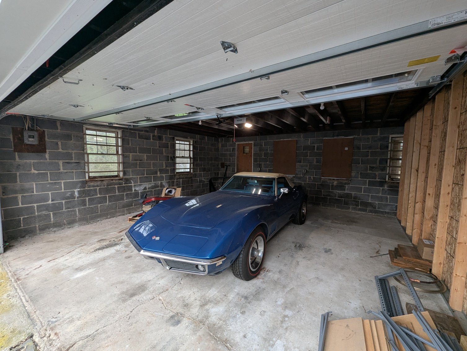 Image for 2-STORY OFFICE BLDG., 62'X40' BLOCK-FRAME SHOP, 40'X24' 3-BAY GARAGE FORMER BLEVINS HEATING & COOLING