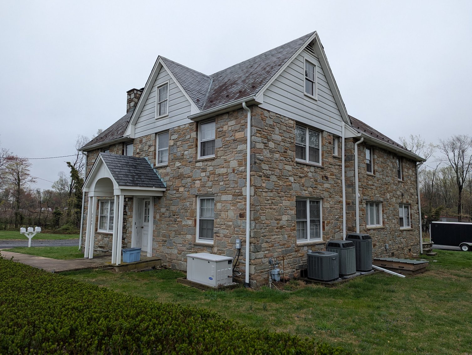 Image for 2-STORY OFFICE BLDG., 62'X40' BLOCK-FRAME SHOP, 40'X24' 3-BAY GARAGE FORMER BLEVINS HEATING & COOLING