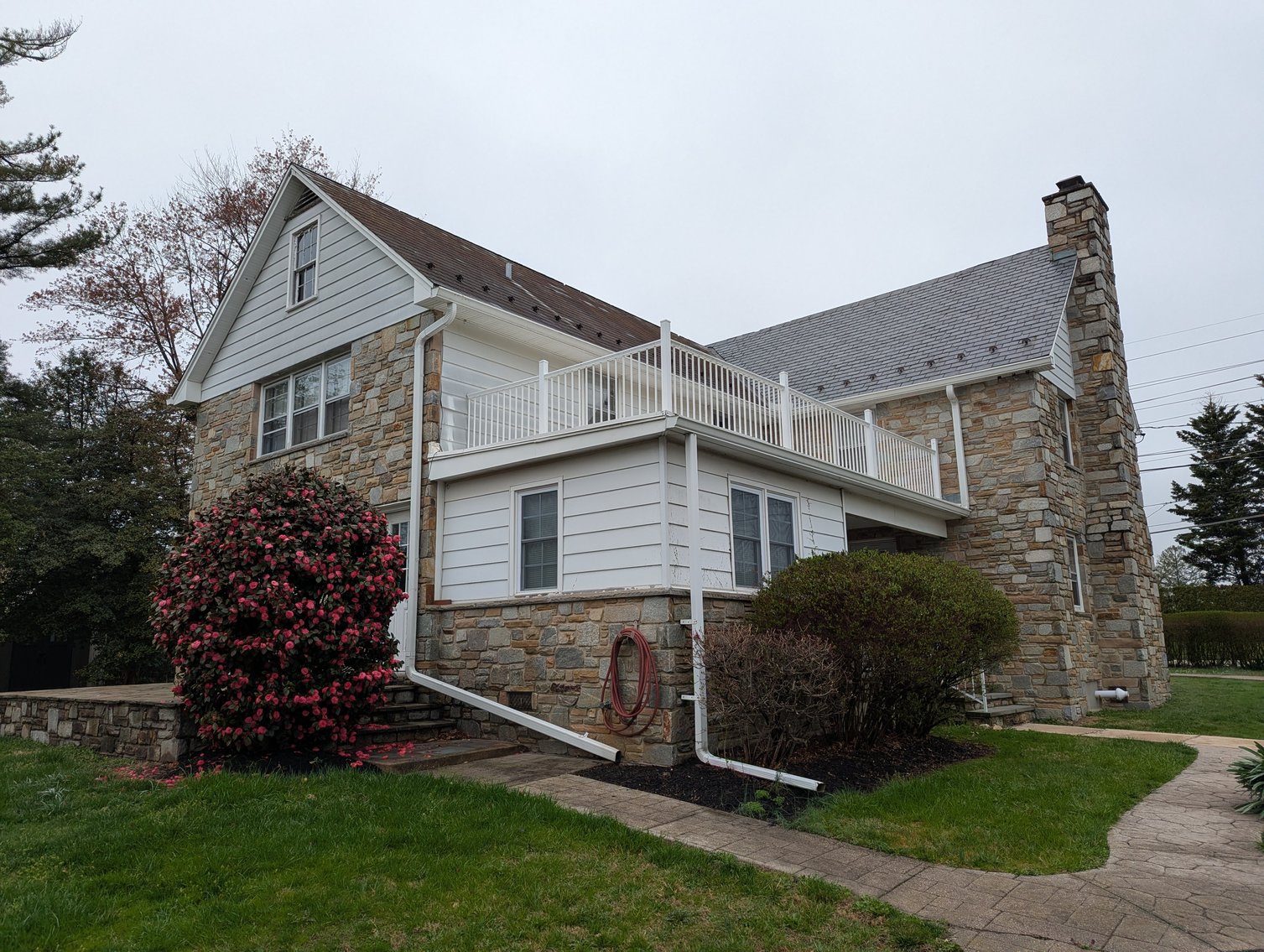 Image for 2-STORY OFFICE BLDG., 62'X40' BLOCK-FRAME SHOP, 40'X24' 3-BAY GARAGE FORMER BLEVINS HEATING & COOLING