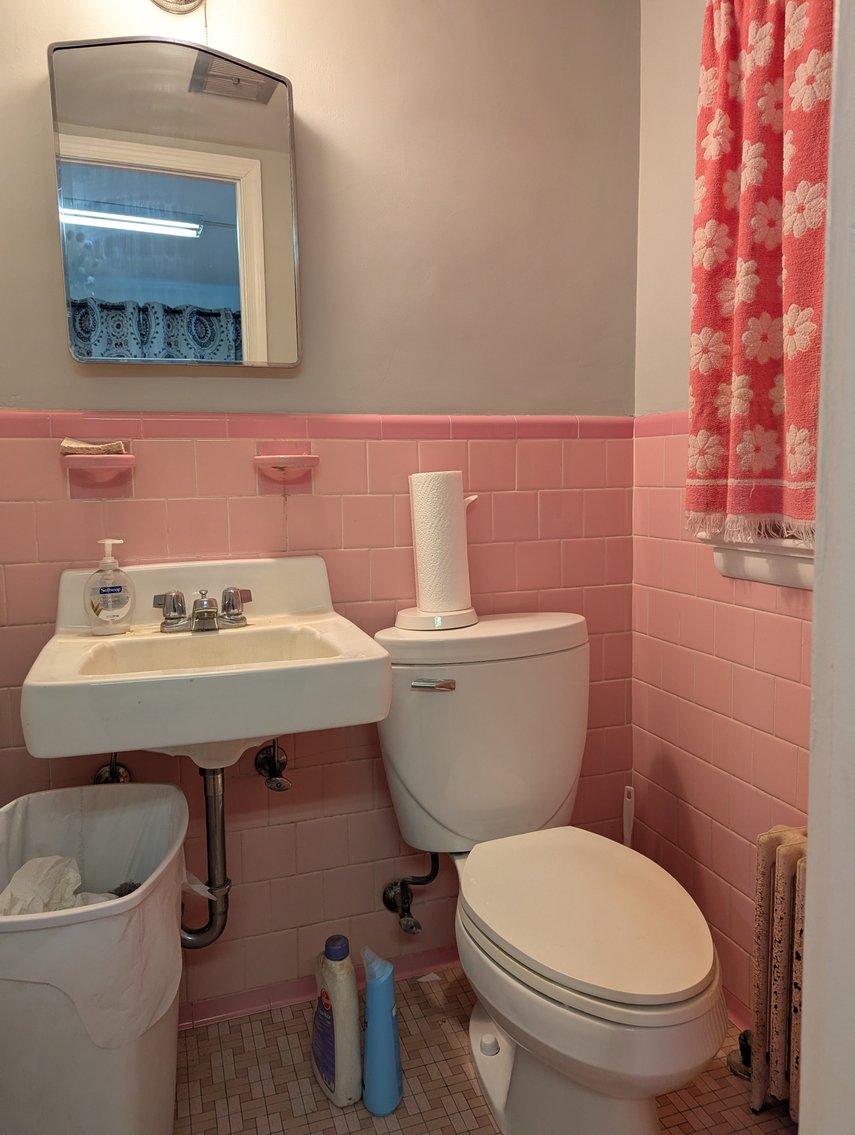 Image for 2-STORY OFFICE BLDG., 62'X40' BLOCK-FRAME SHOP, 40'X24' 3-BAY GARAGE FORMER BLEVINS HEATING & COOLING