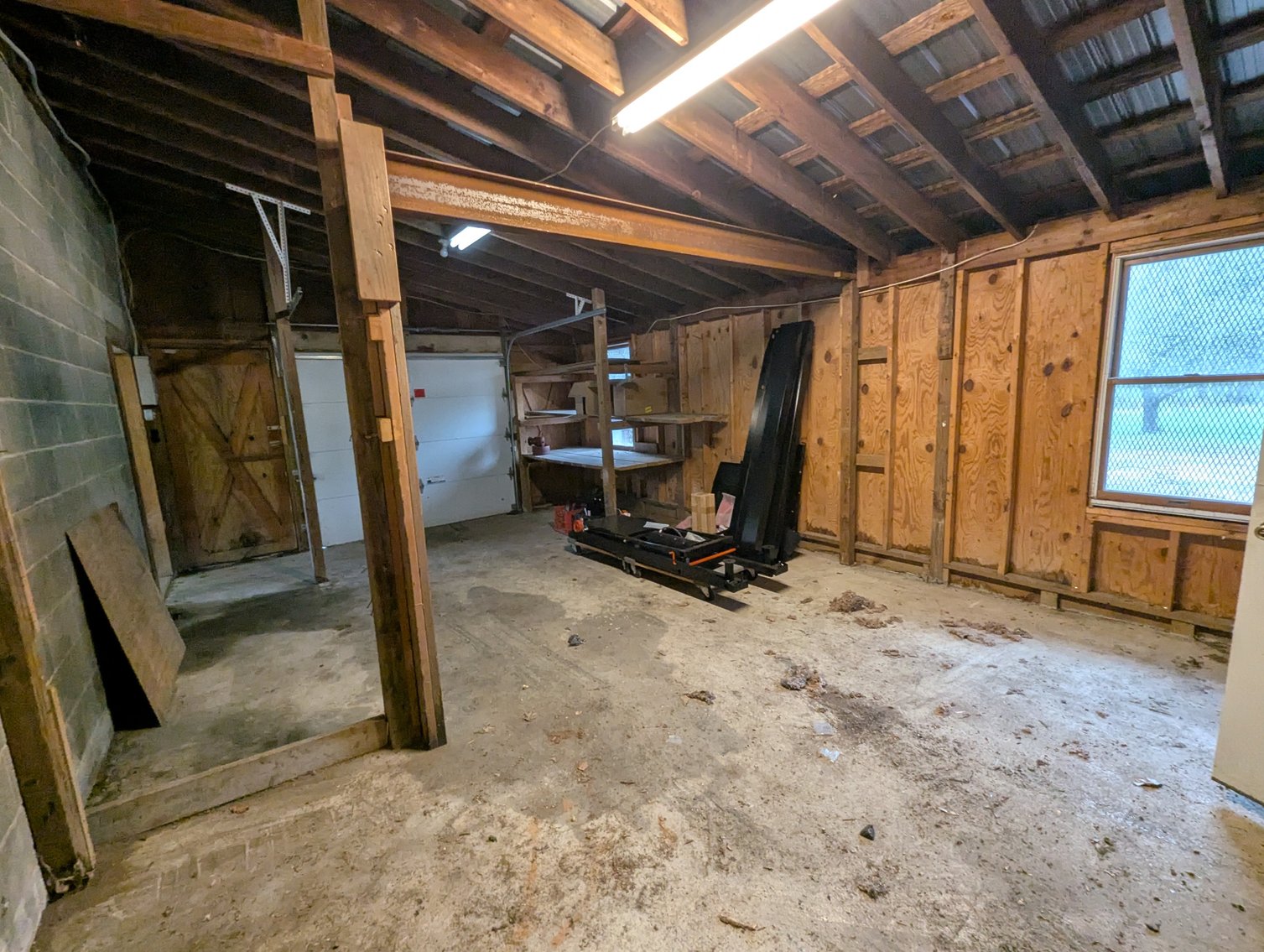 Image for 2-STORY OFFICE BLDG., 62'X40' BLOCK-FRAME SHOP, 40'X24' 3-BAY GARAGE FORMER BLEVINS HEATING & COOLING