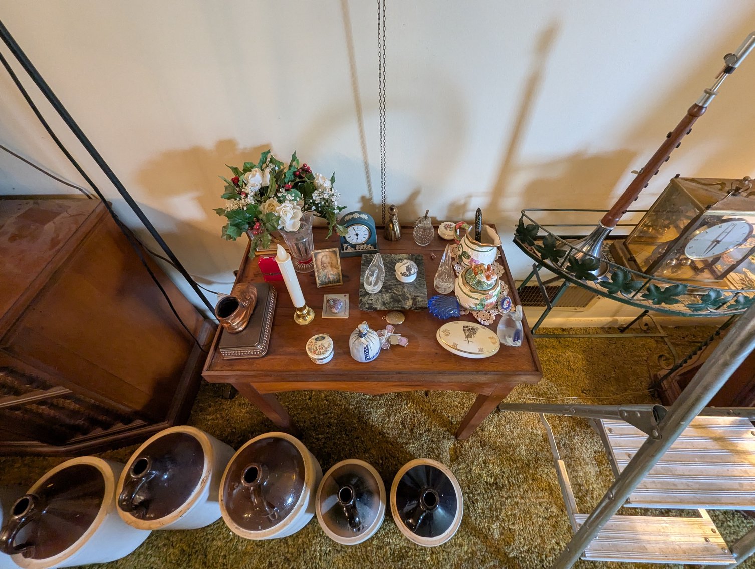 Image for 4 BR, 2.5 BATH BRICK RANCHER/ 2004 MERCURY GRAND MARQUIS, COLLECTIBLES, FURNITURE, HOUSEHOLD ITEMS, & GLASSWARE TBS SM/LG LOTS